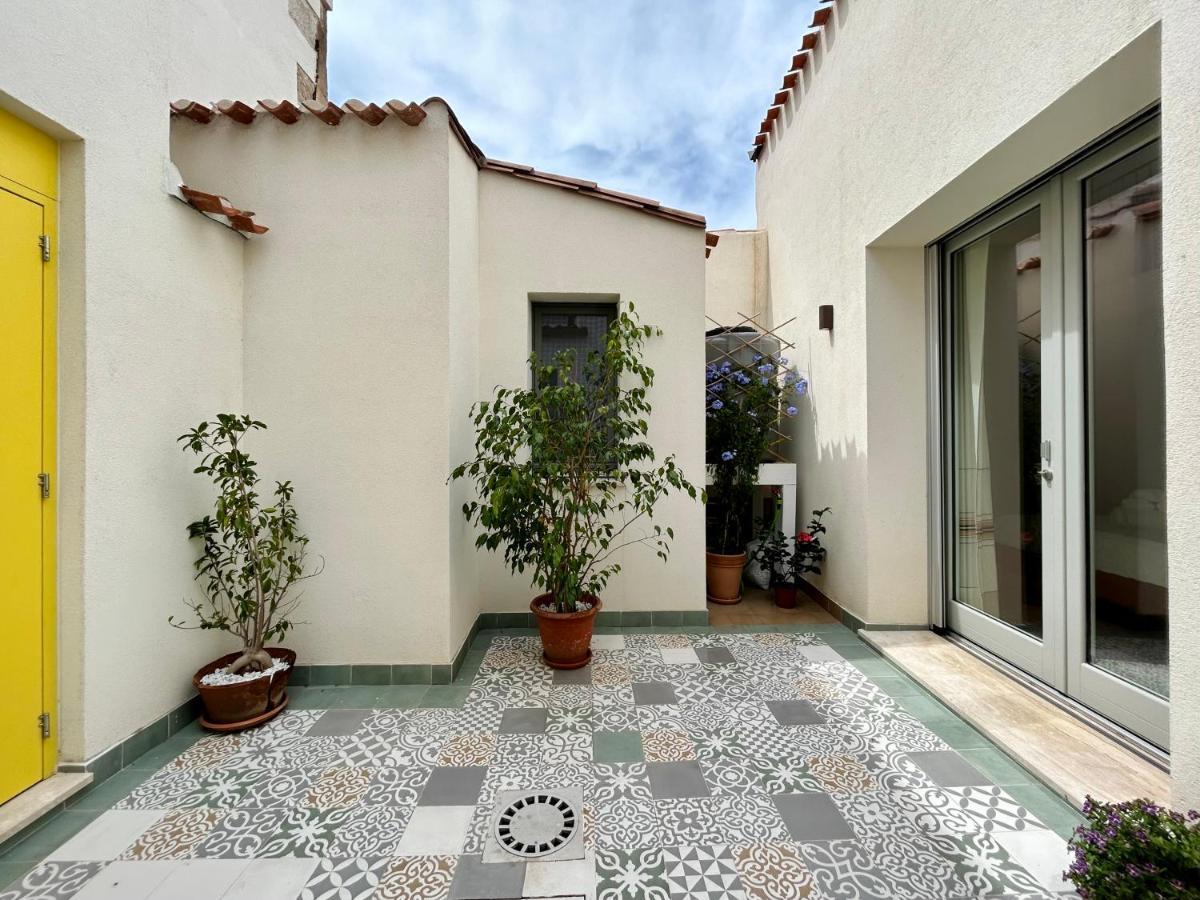 Palazzo Ma.Ri.Lu. Càbras Exterior foto