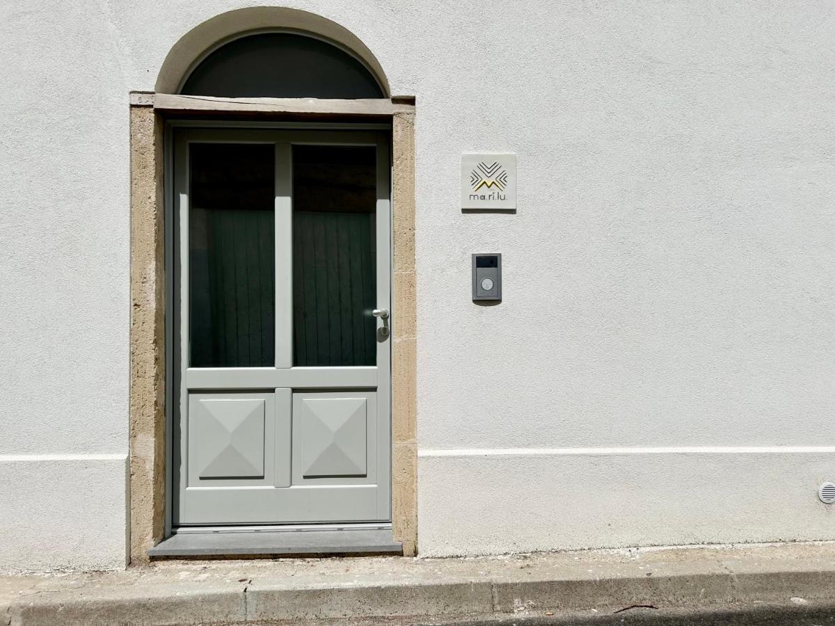Palazzo Ma.Ri.Lu. Càbras Exterior foto