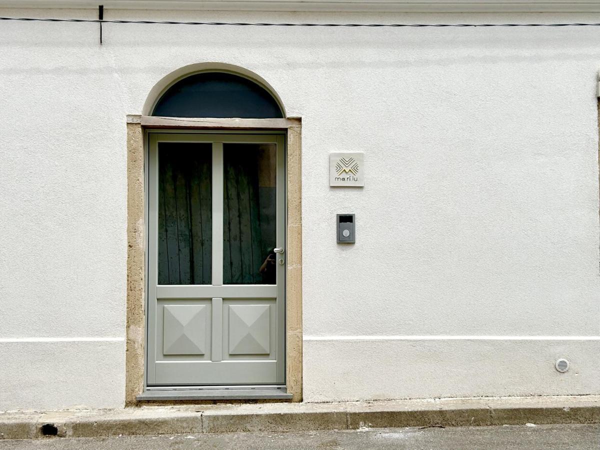 Palazzo Ma.Ri.Lu. Càbras Exterior foto